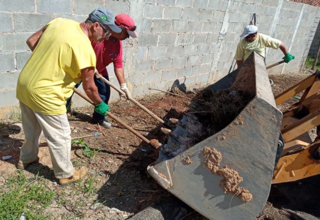 Mutirão contra a Dengue: mais de 500 casas vistoriadas em Espírito Santo do Pinhal 