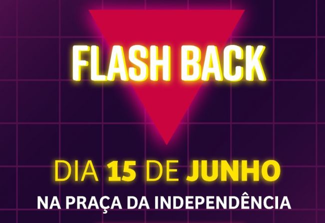 Flash Back na Praça da Independência